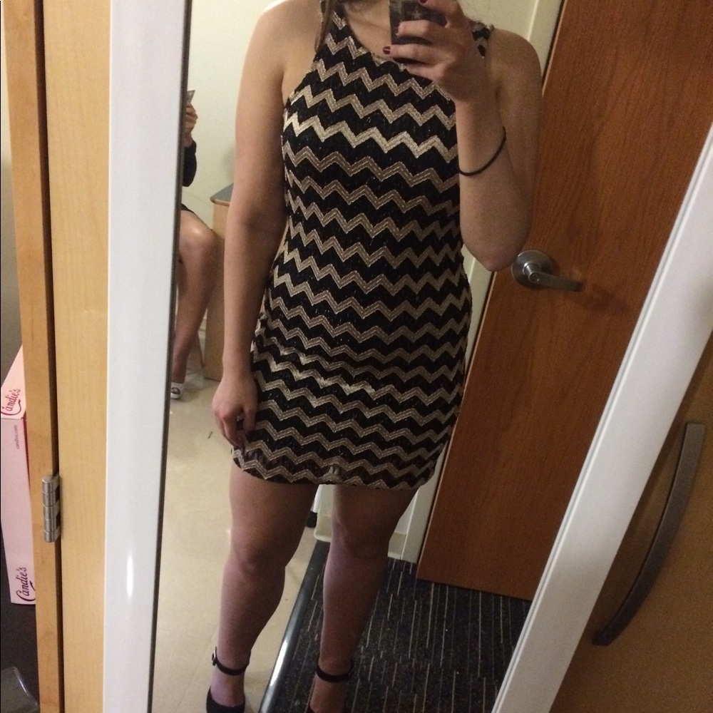 Black & Gold chevron dress